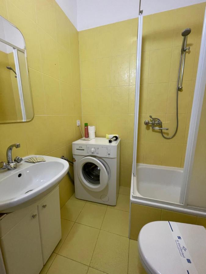 Avangard Kryva Lypa 3 Apart Lviv Dış mekan fotoğraf